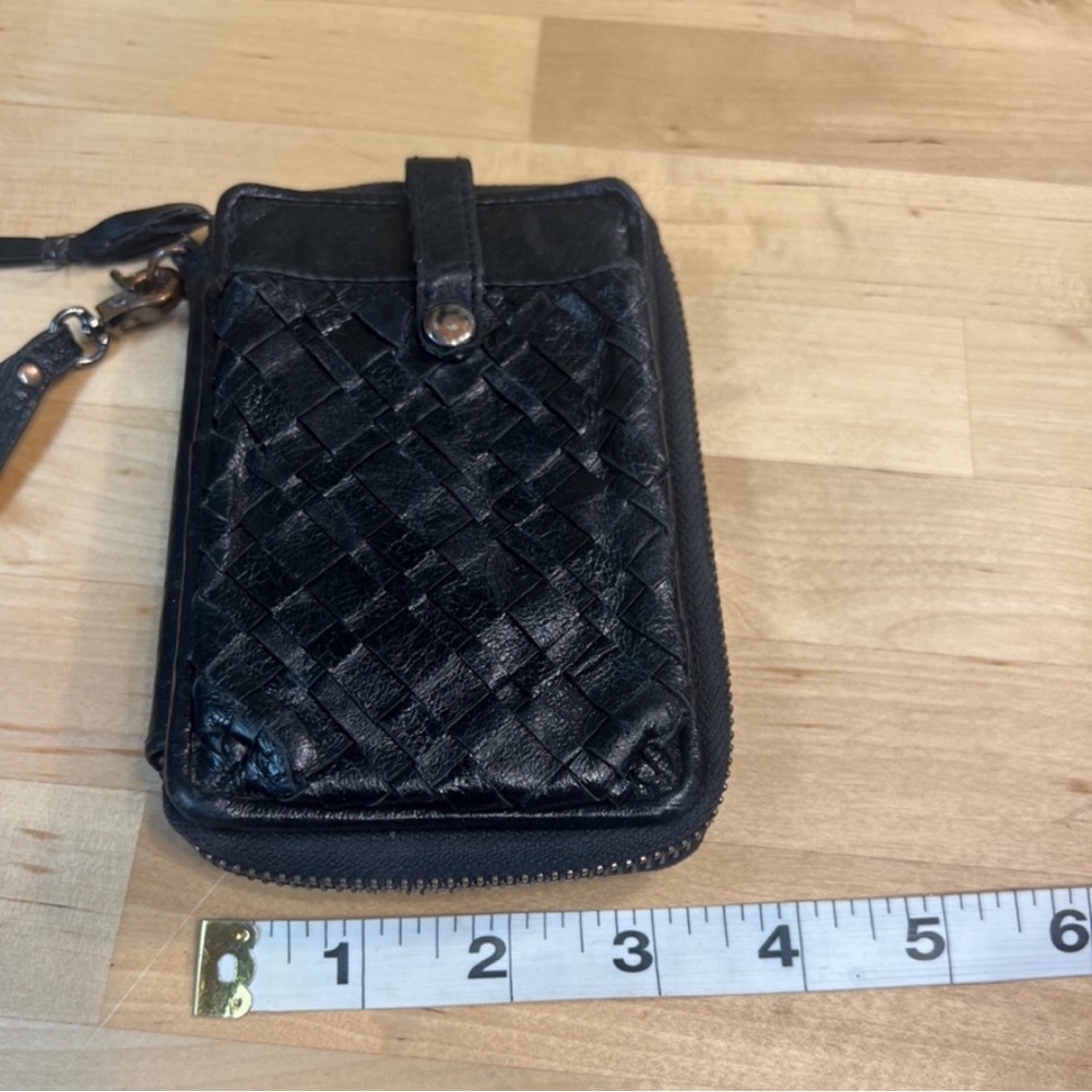 Elliot Lucca Wallet